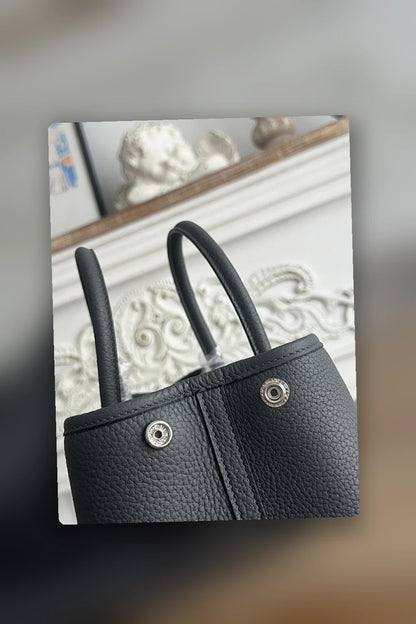 NB - HMS Bag - 064
