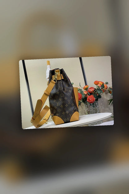 NB - LOV Bag - 1083