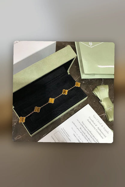 NB - VACA Jewelry - 617