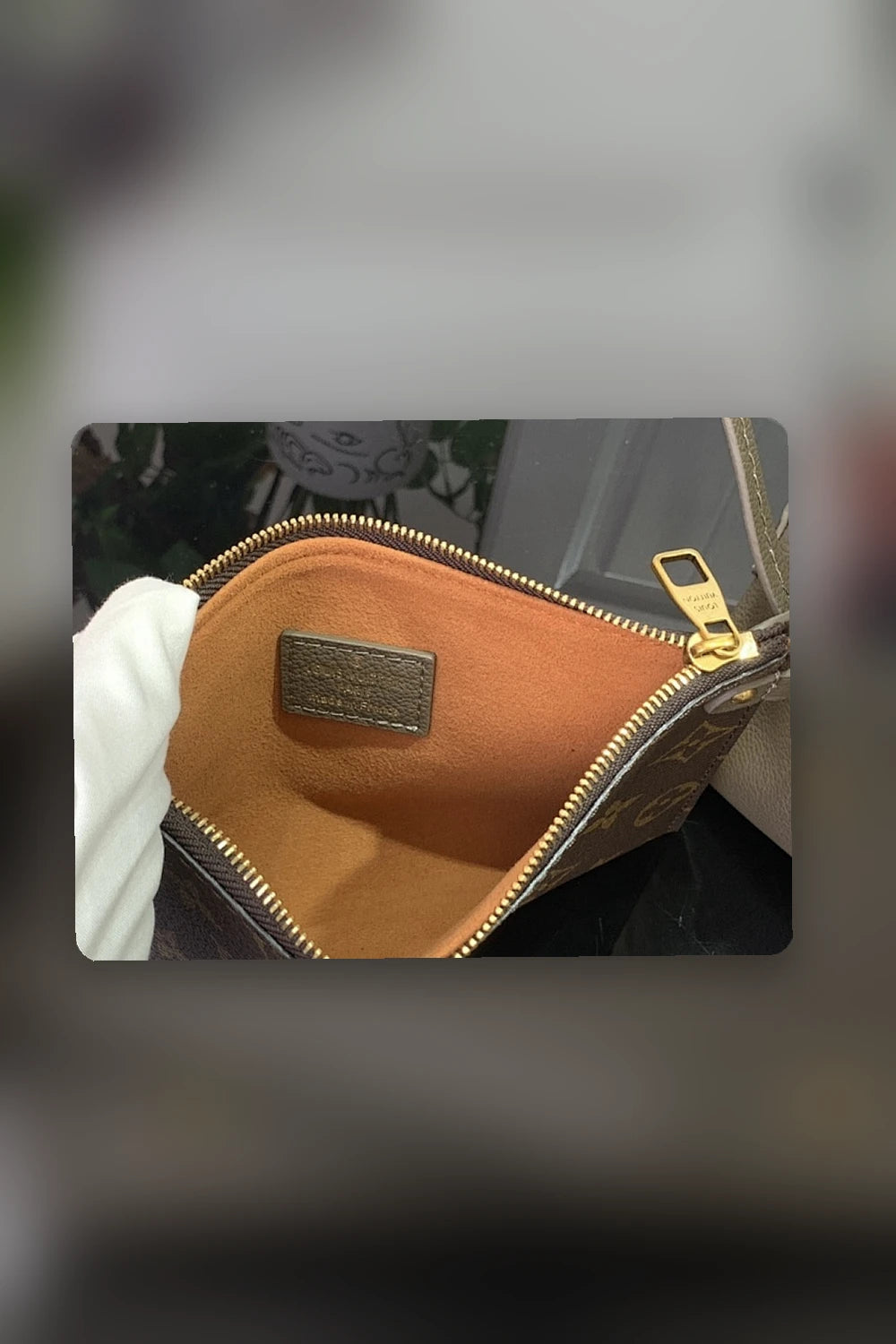 NB - LOV Bag - 1879