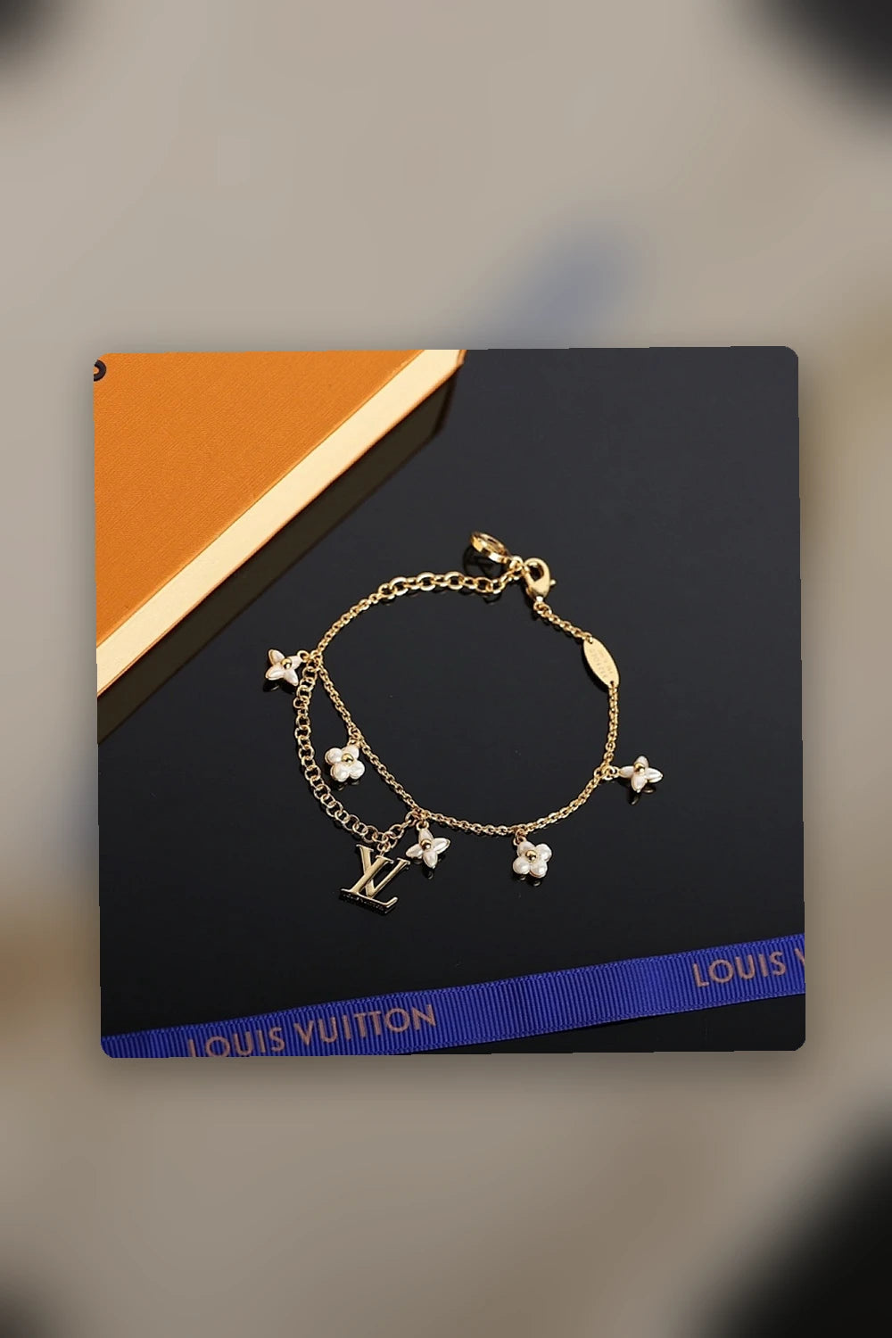 NB - LOV Jewelry - 858