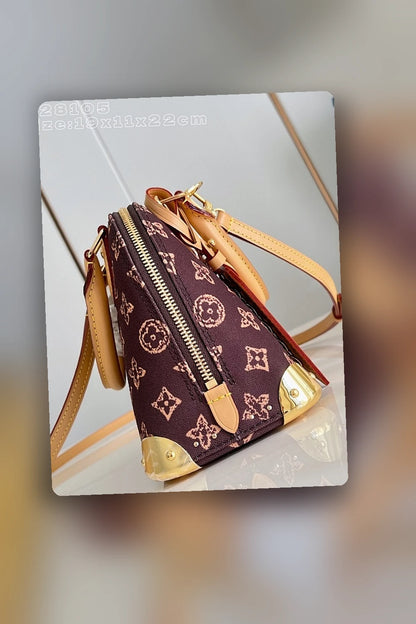 NB - LOV Bag - 108