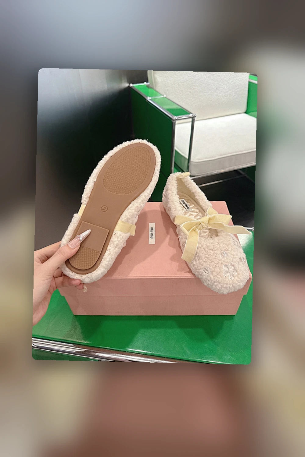 NB - MMU Women Shoes - 454