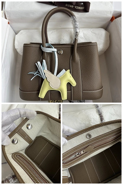 NB - HMS Bag - 1603