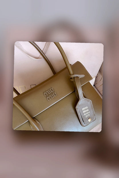 NB - MMU Bag - 136