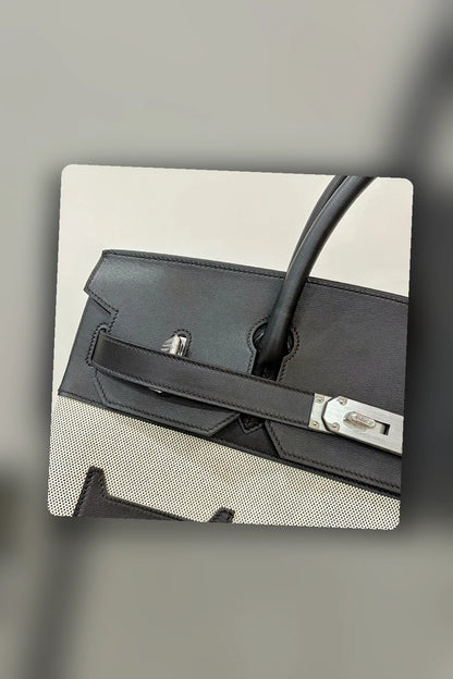 NB - HMS Bag - 1594