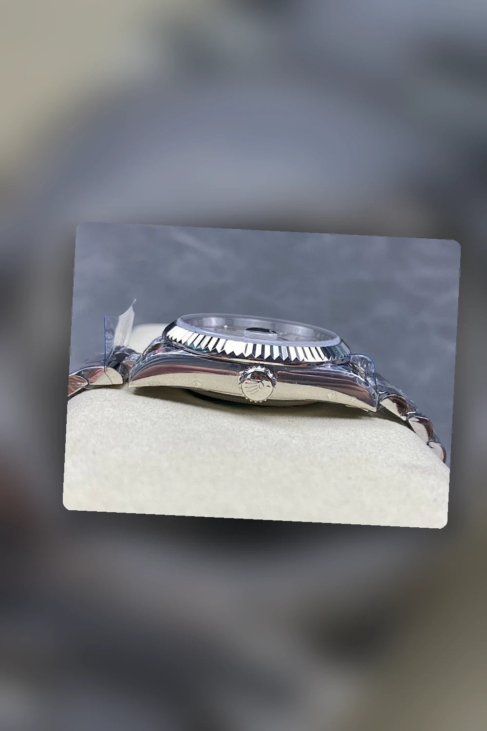 NB - Mix Watch - 086
