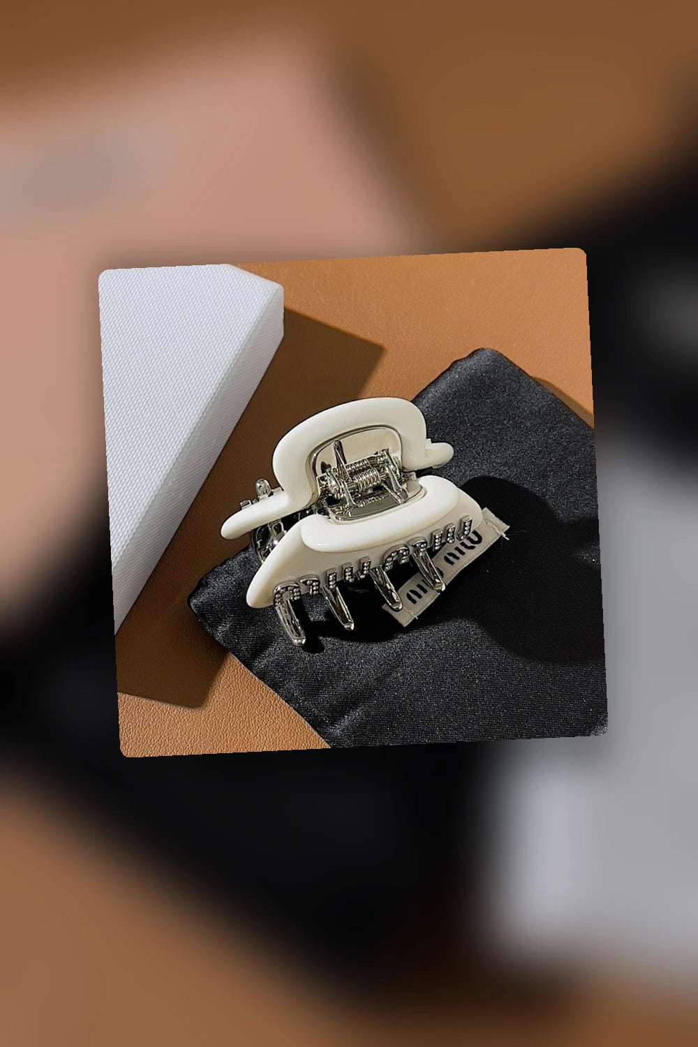 NB - MMU Jewelry - 215