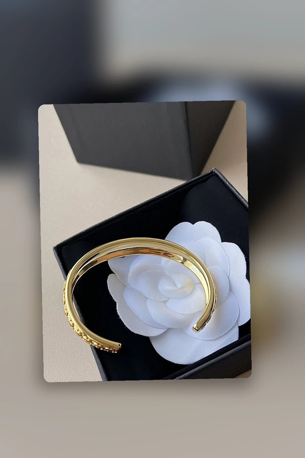 NB - CRA Jewelry - 214