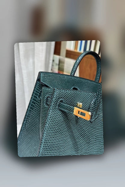 NB - HMS Bag - 671