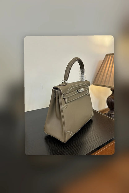 NB - HMS Bag - 1280