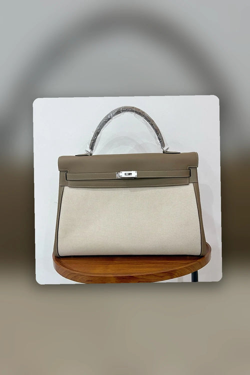 NB - HMS Bag - 1693