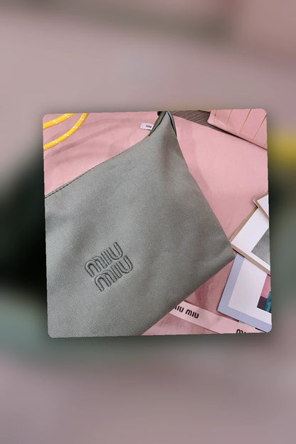 NB - MMU Bag - 276