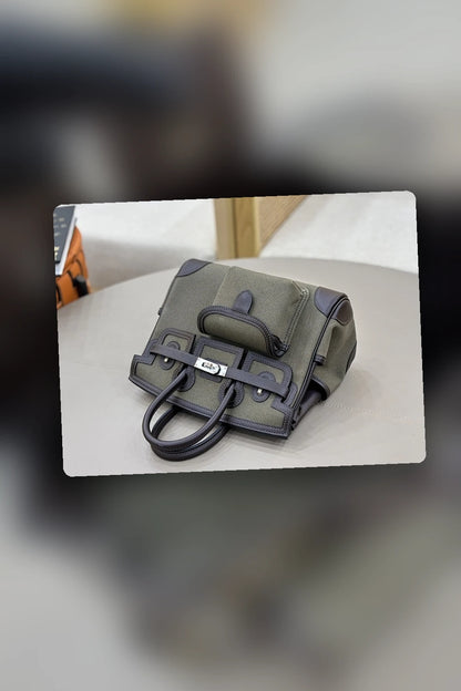 NB - HMS Bag - 1389