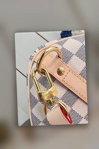 NB - LOV Bag - 273