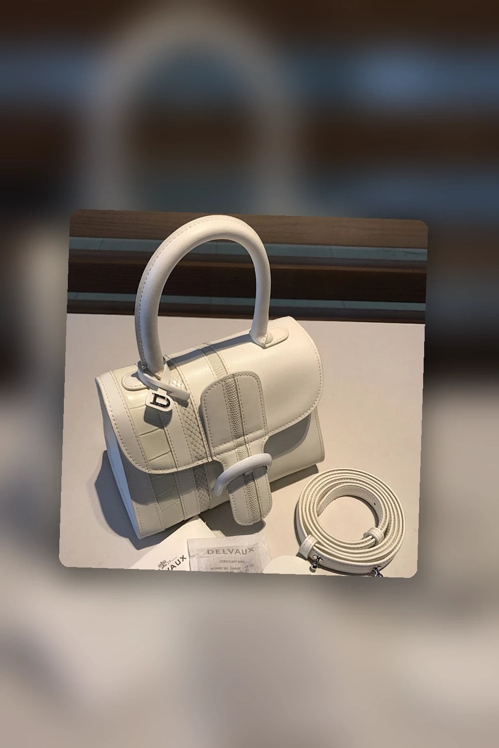 NB - DLVX Bag - 260