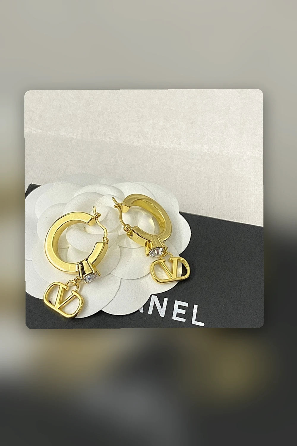 NB - VEL Jewelry - 111