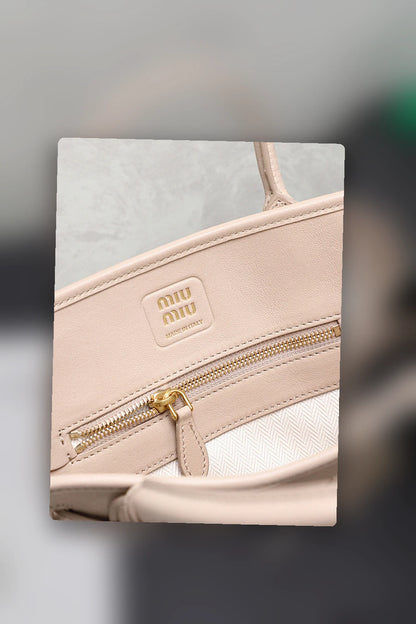 NB - MMU Bag - 005