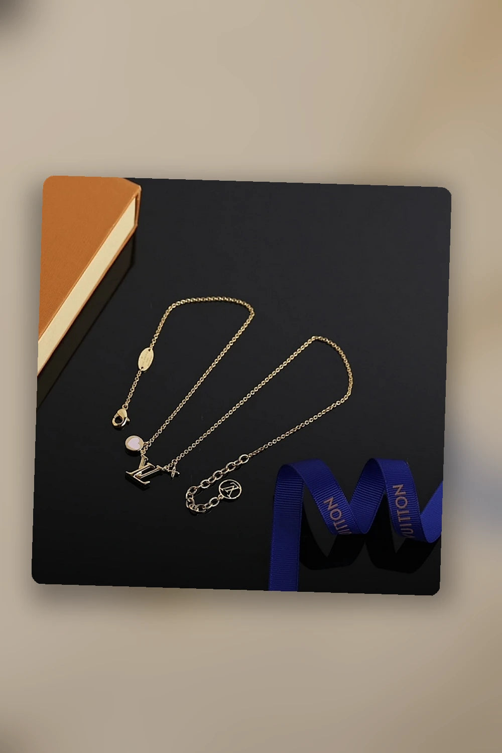 NB - LOV Jewelry - 899