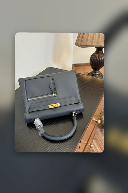 NB - HMS Bag - 1646