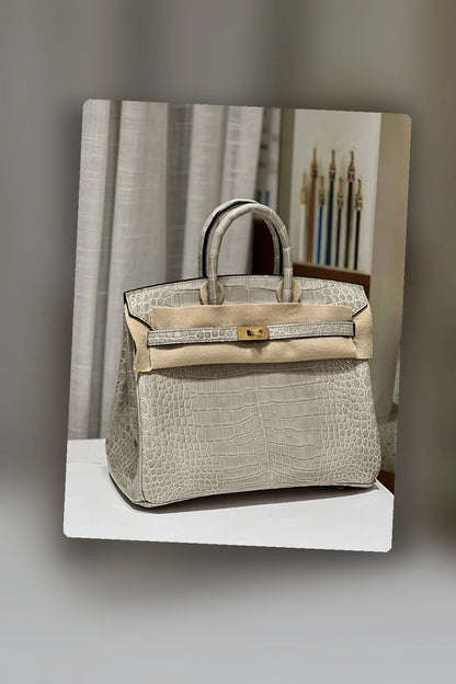 NB - HMS Bag - 618