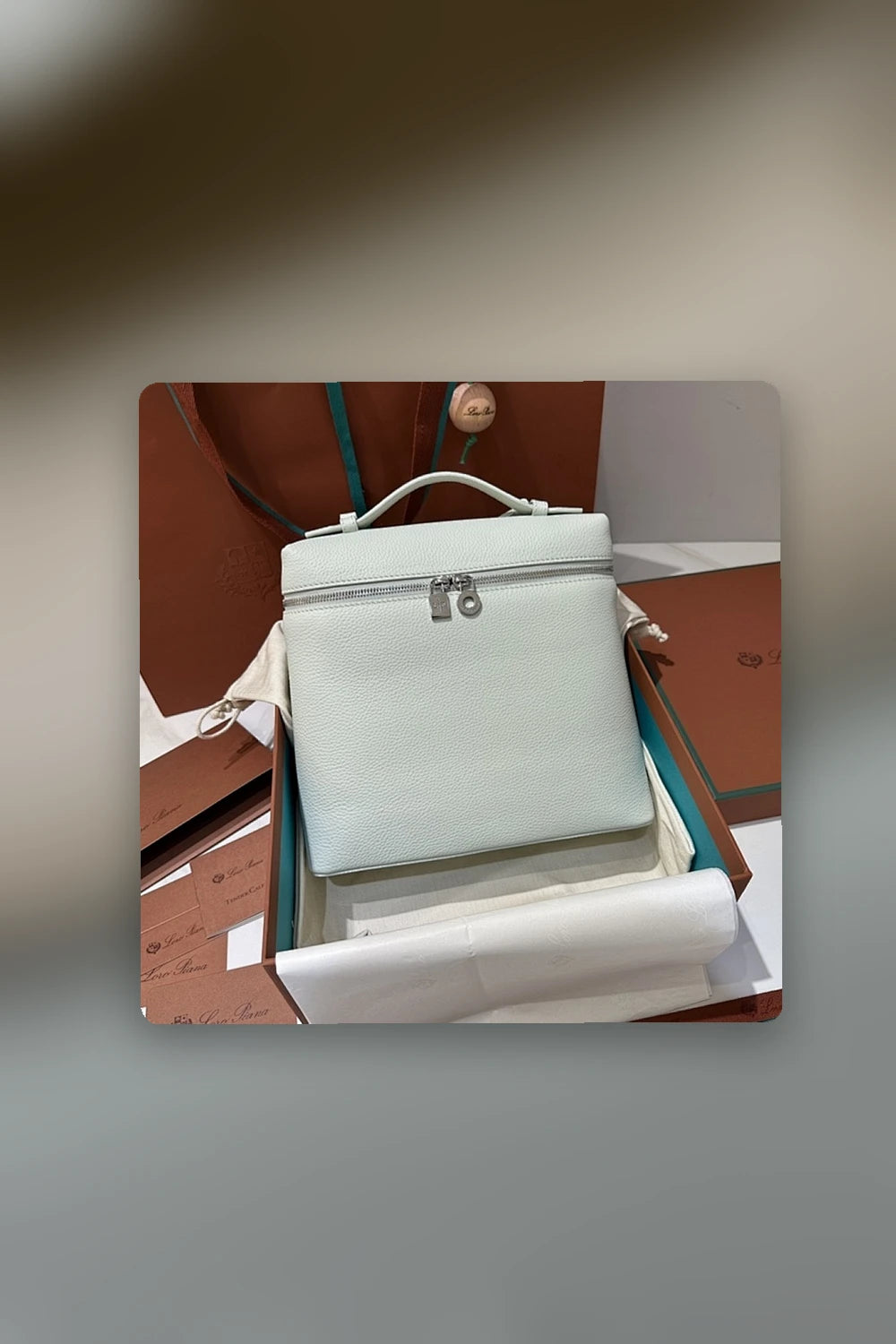NB - DLVX Bag - 110