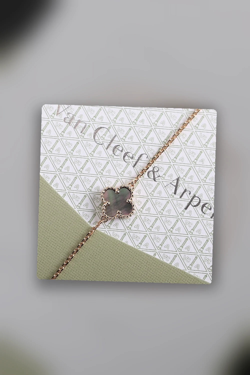 NB - VACA Jewelry - 195