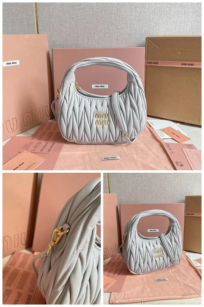 NB - MMU Bag - 047