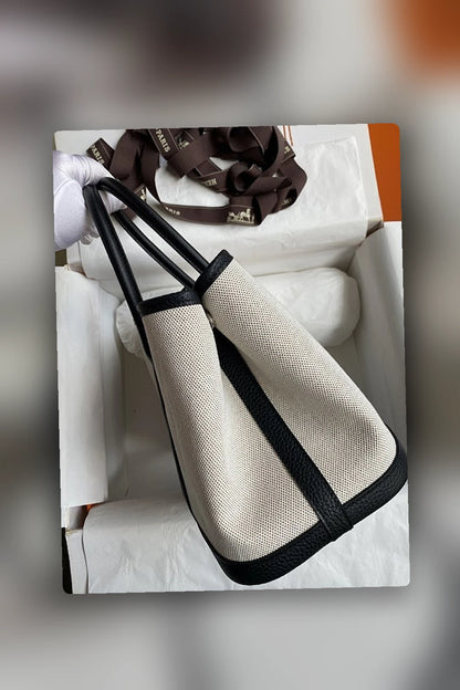 NB - HMS Bag - 1374