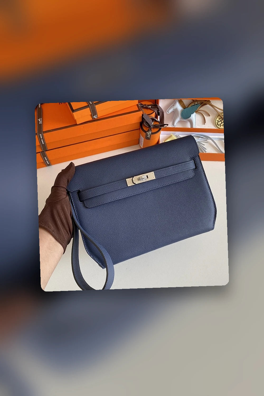 NB - HMS Bag - 1067