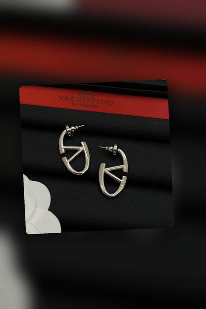 NB - VEL Jewelry - 575