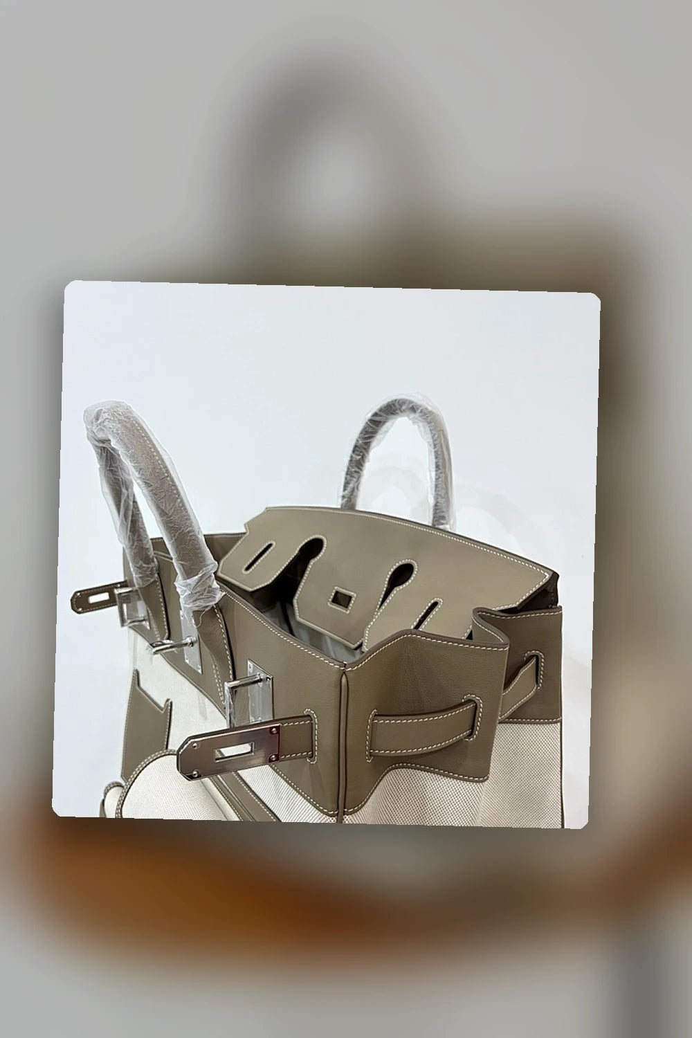 NB - HMS Bag - 1590