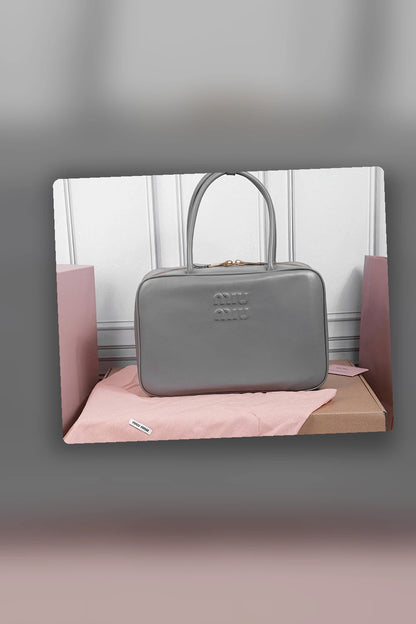 NB - MMU Bag - 1382