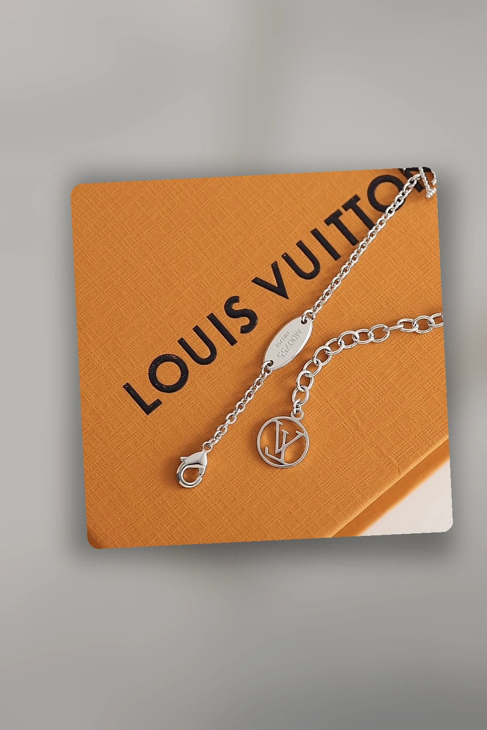 NB - LOV Jewelry - 834