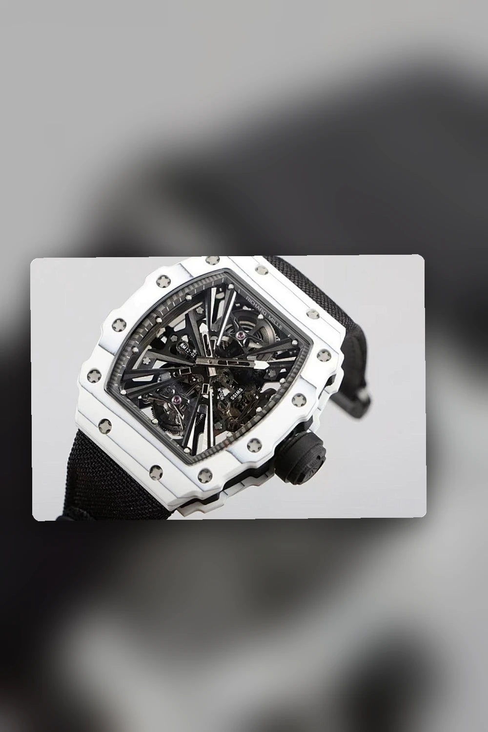 NB - Mix Watch - 1077