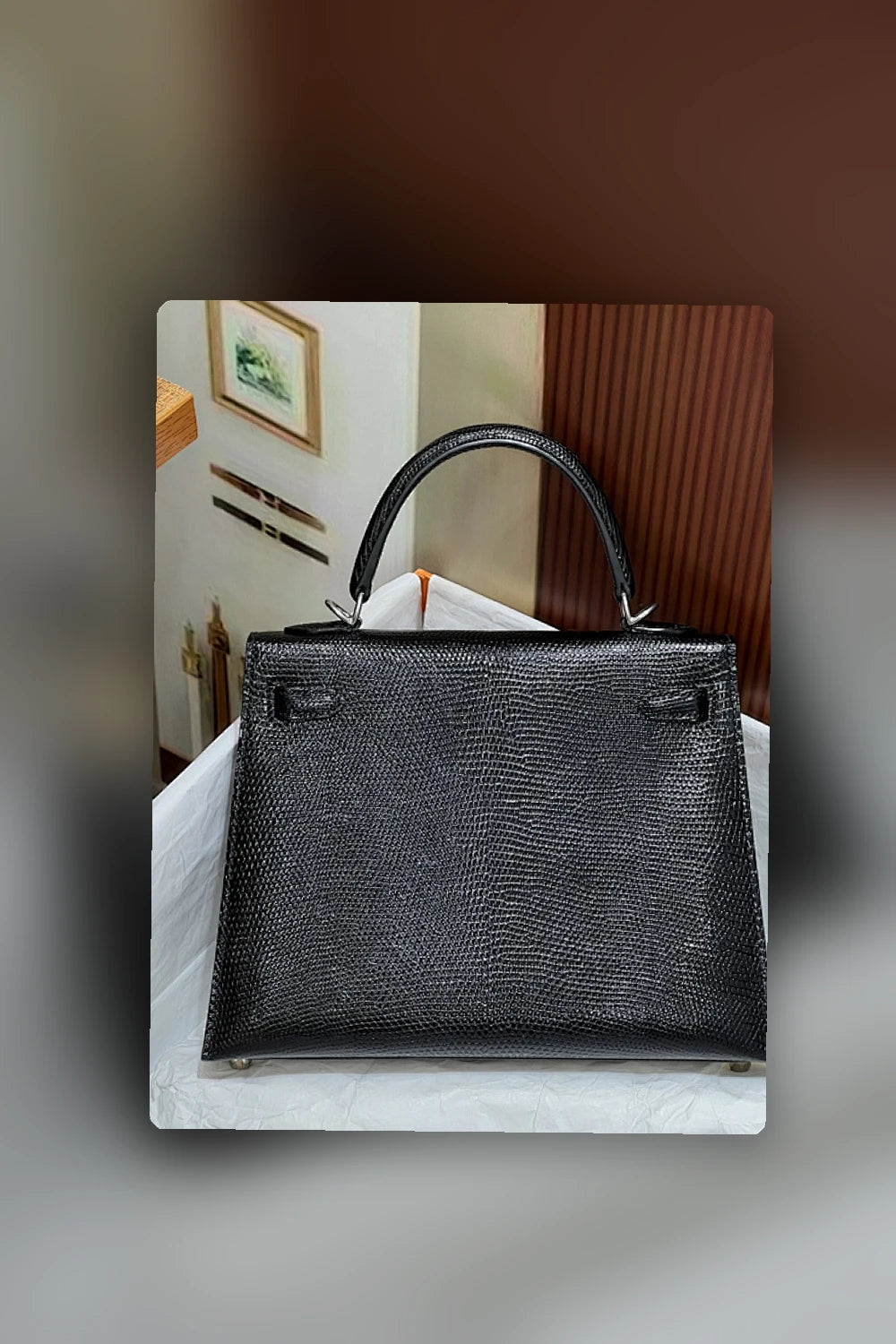 NB - HMS Bag - 643