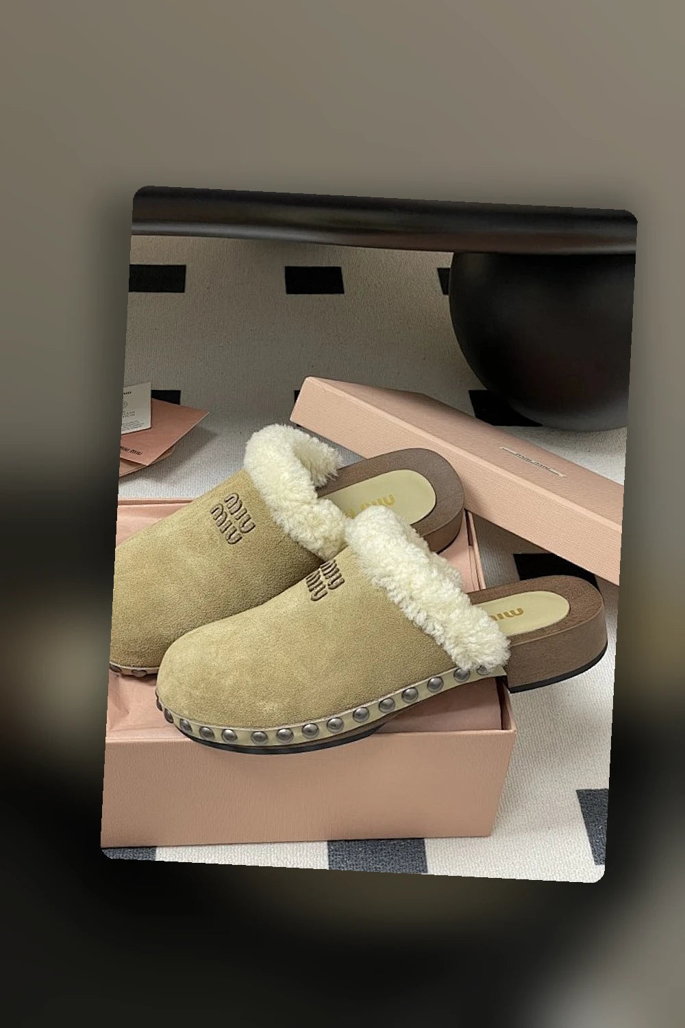 NB - MMU Women Shoes - 668