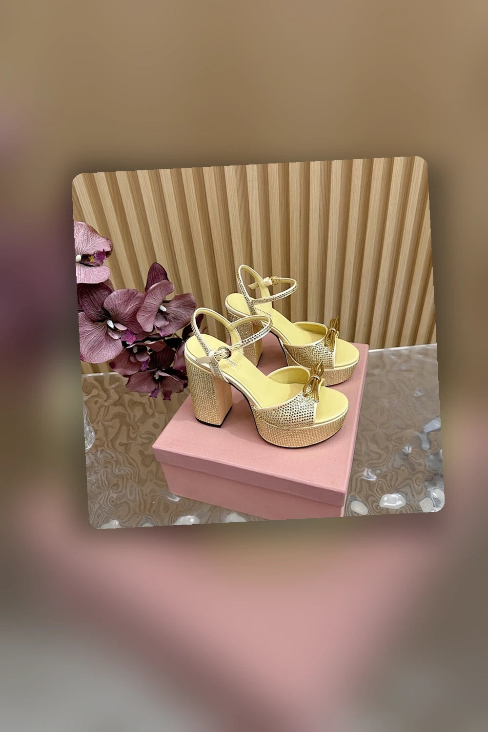 NB - MMU Women Shoes - 299