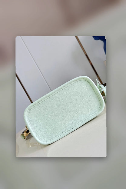 NB - LOV Bag - 553