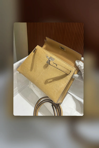 NB - HMS Bag - 667