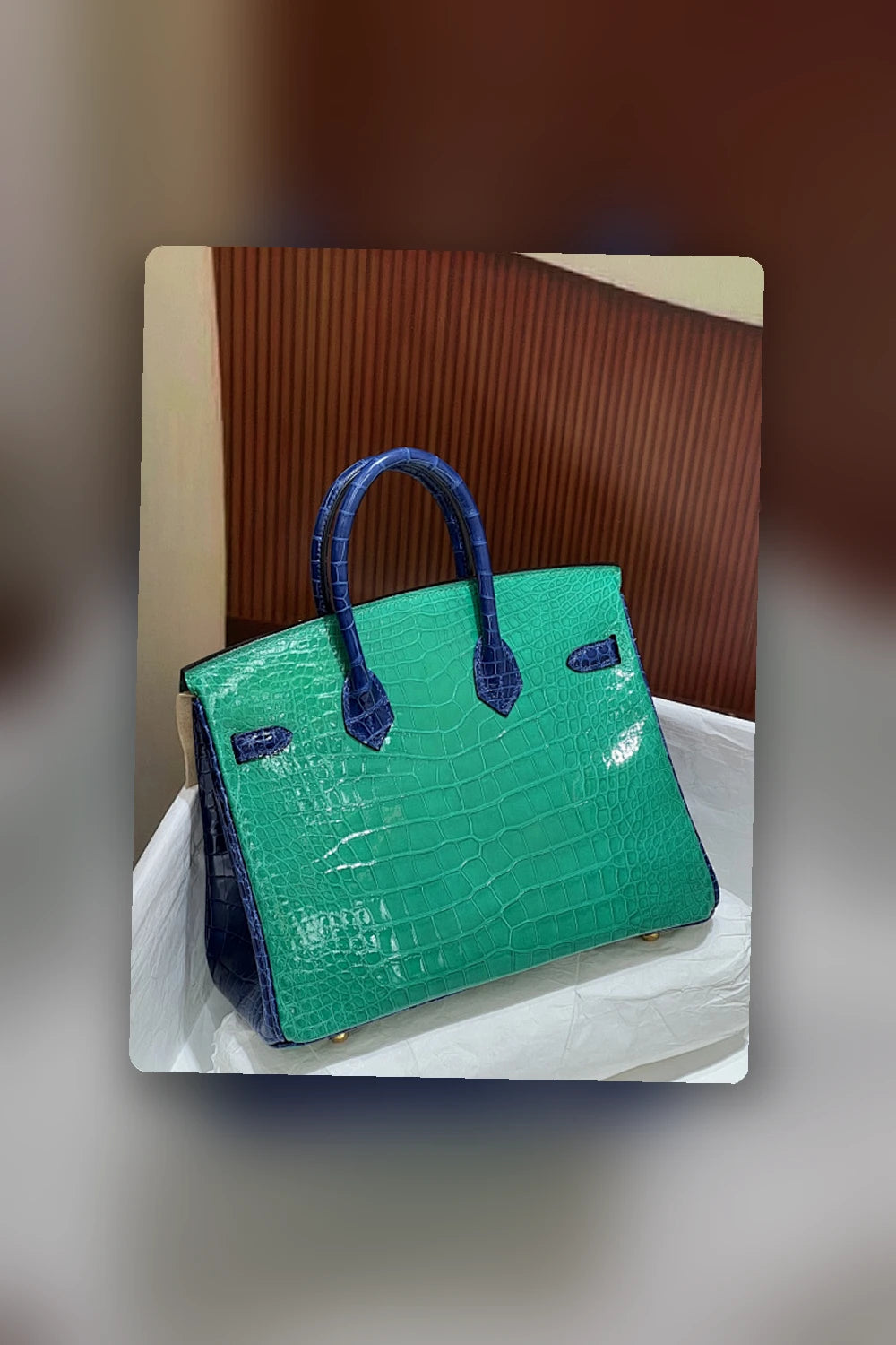 NB - HMS Bag - 930