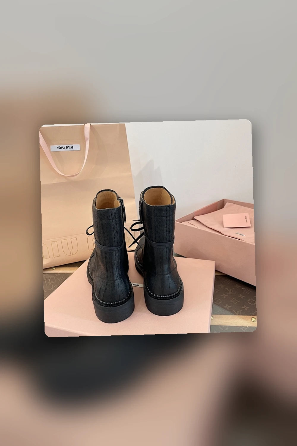 NB - MMU Women Shoes - 105