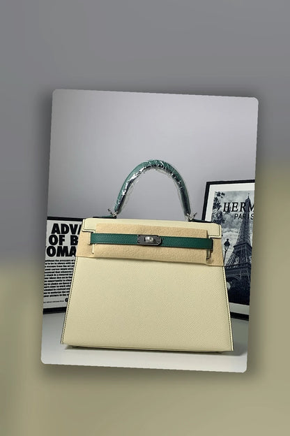 NB - HMS Bag - 859