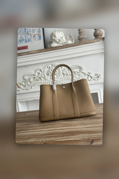 NB - HMS Bag - 038