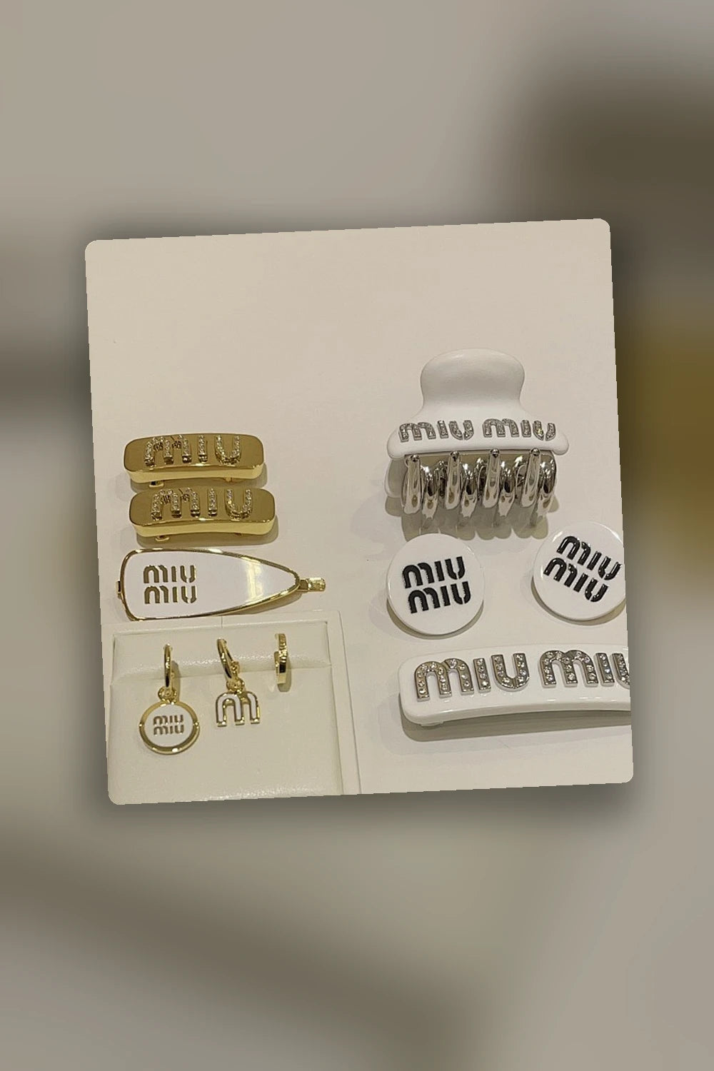 NB - MMU Jewelry - 400