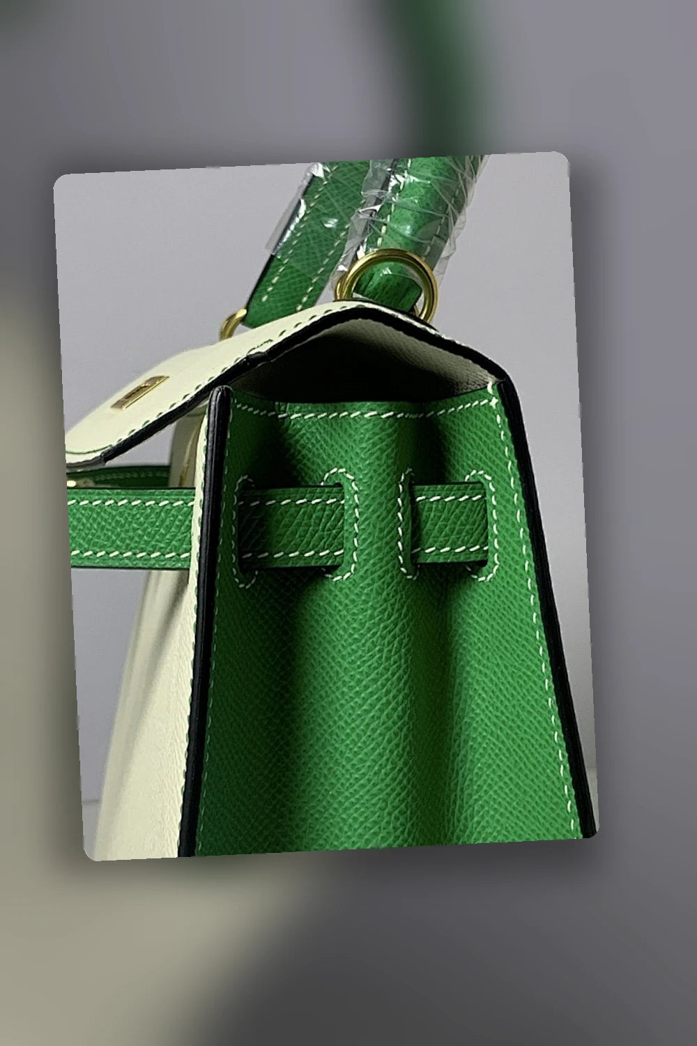 NB - HMS Bag - 841