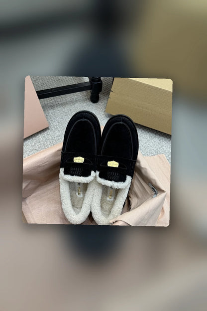 NB - MMU Women Shoes - 544