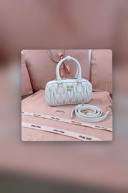 NB - MMU Bag - 1517