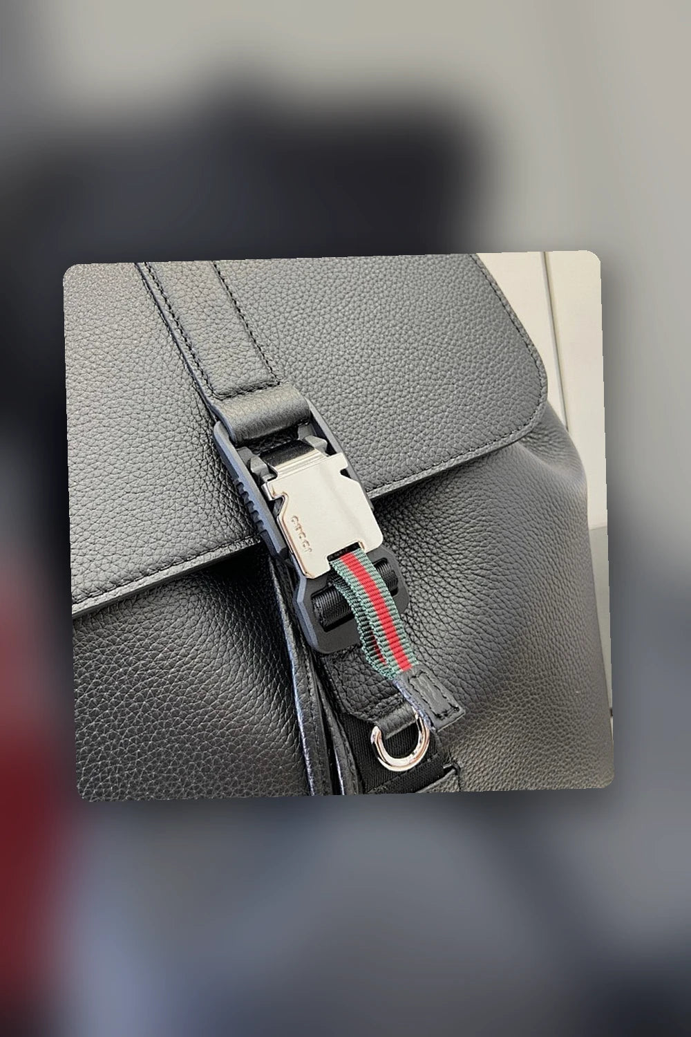 NB - GUKI Bag - 811