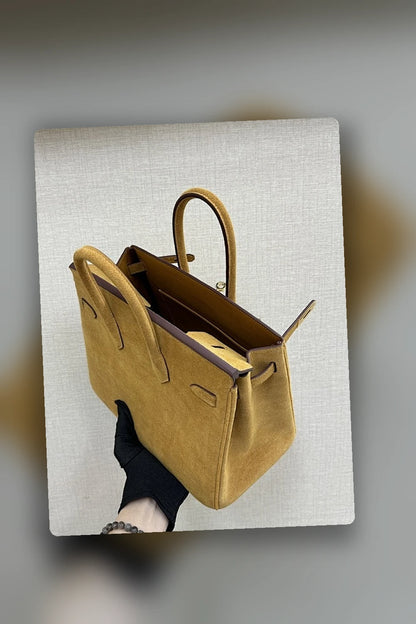 NB - HMS Bag - 1549